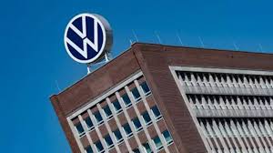 VW cancels Turkey plant, Anti-Trust Board probes German auto imports